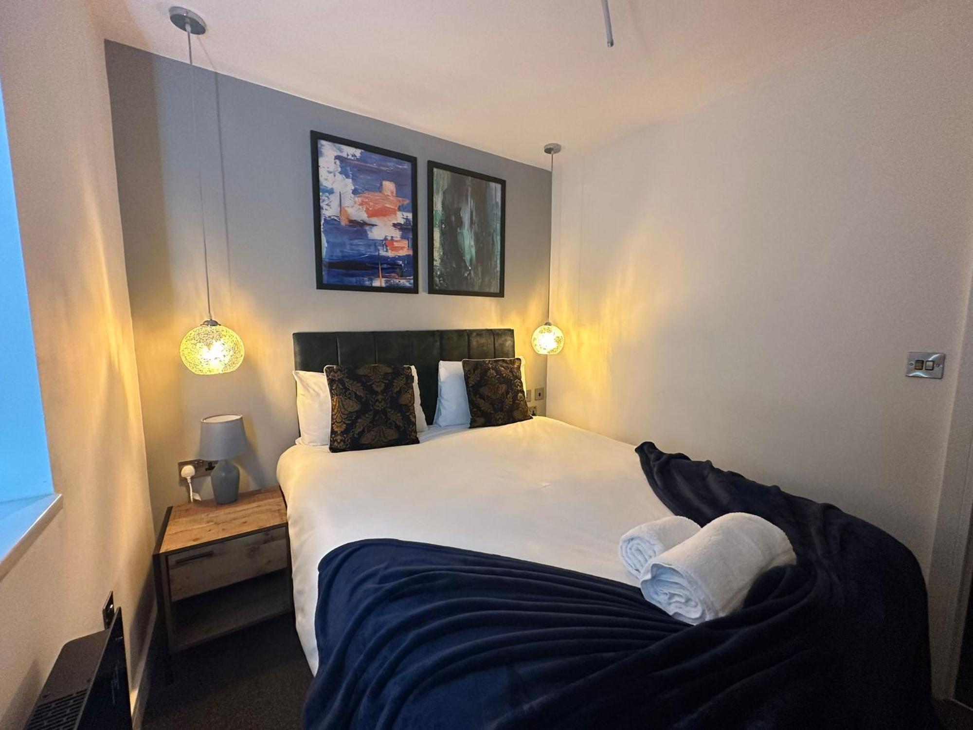 Newark House Premium Apartments With Sofa Beds - Wifi - Free Parking - Perfect For Contractors! 彼得伯勒 外观 照片